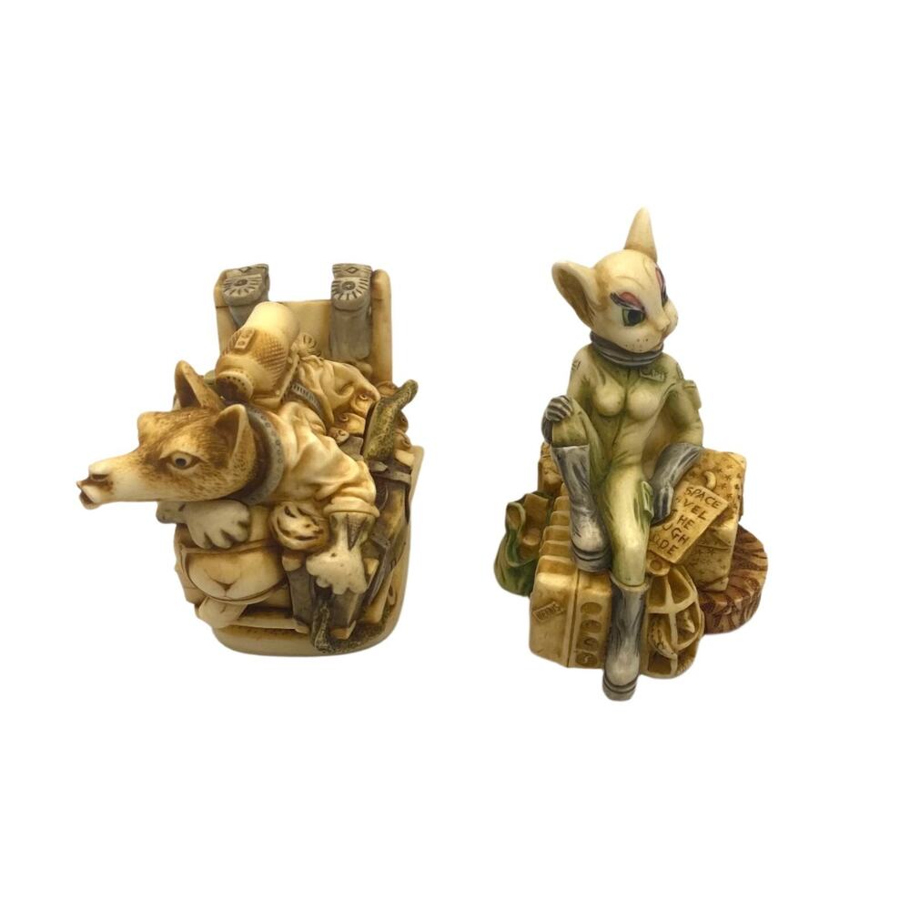 Vintage 2001 Harmony Kingdom Minx On The Moon and SPace Wolf Trinket Boxes